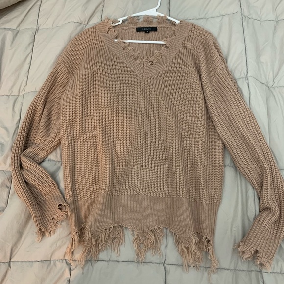 Sweater - Picture 8 of 8